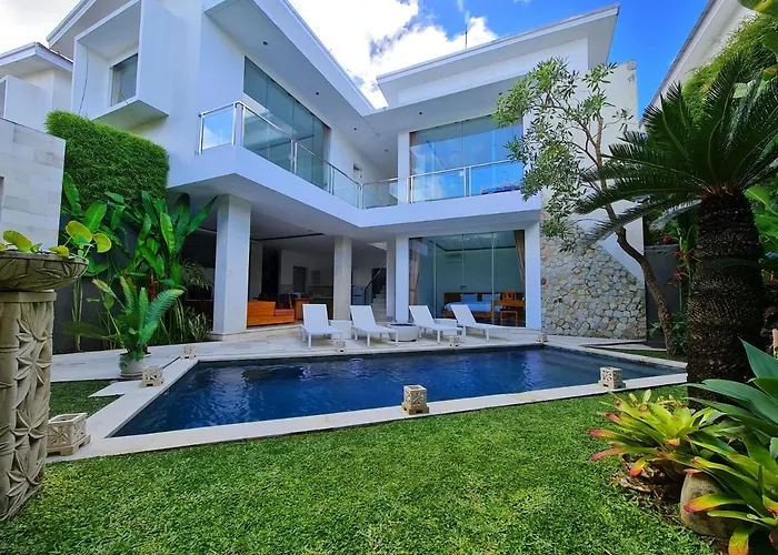 Kusamakura Villa Seminyak (Bali)